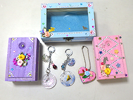 簡単キラキラ小物を作ろう