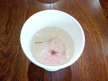 ふれあいまつり「さくら茶のふるまい」