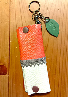 (7)「いよかんの搾りかすレザーの小物作り」