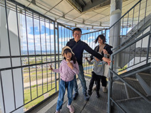 展望階100メートルからの階段くだりに挑戦!